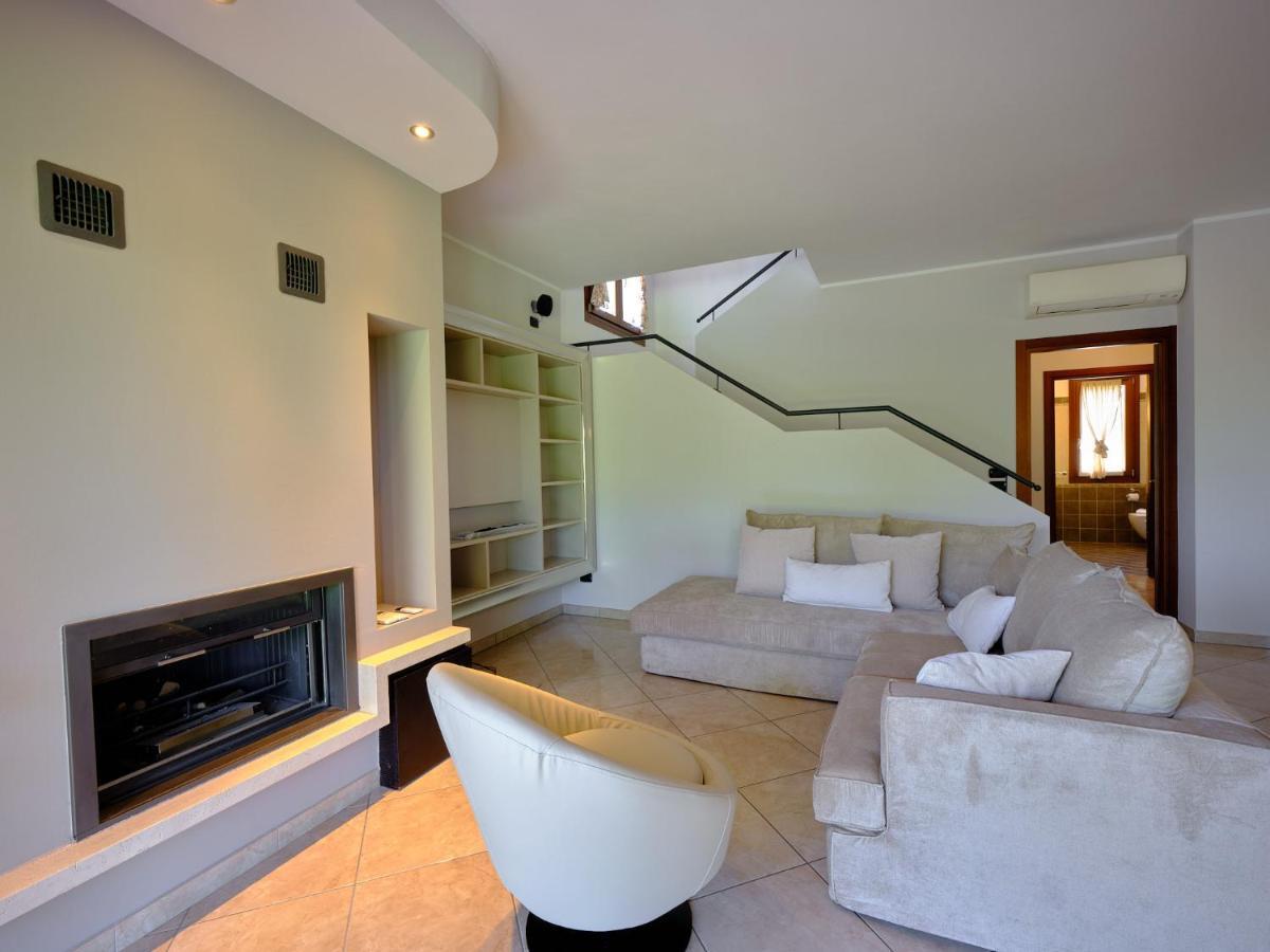 Villasgarda - Villa Leone Salionze Exteriör bild