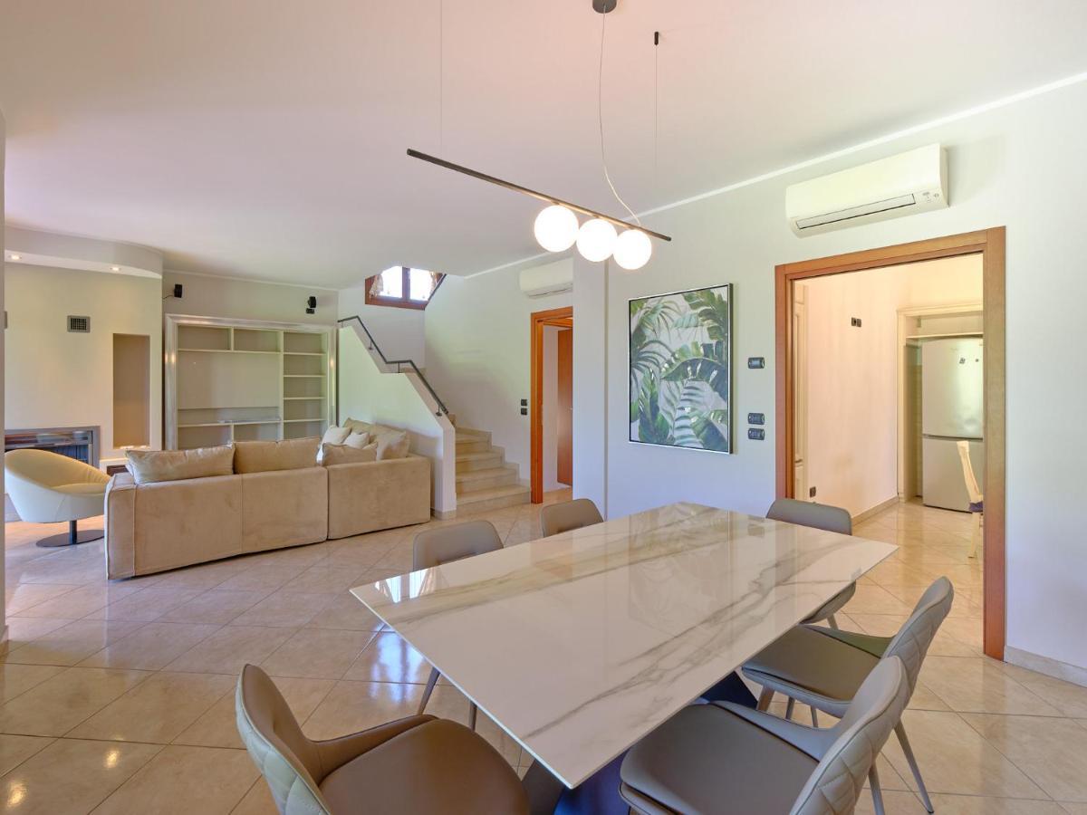 Villasgarda - Villa Leone Salionze Exteriör bild