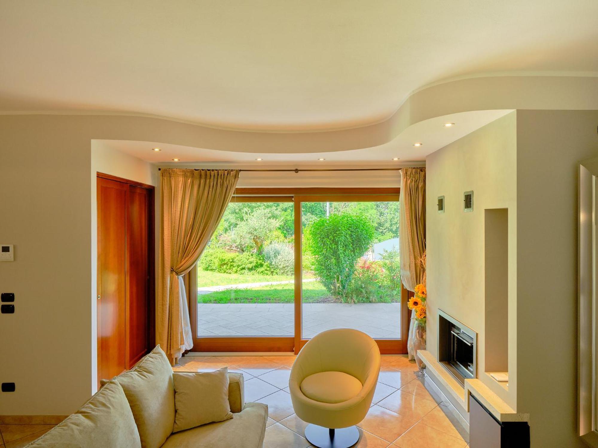 Villasgarda - Villa Leone Salionze Exteriör bild