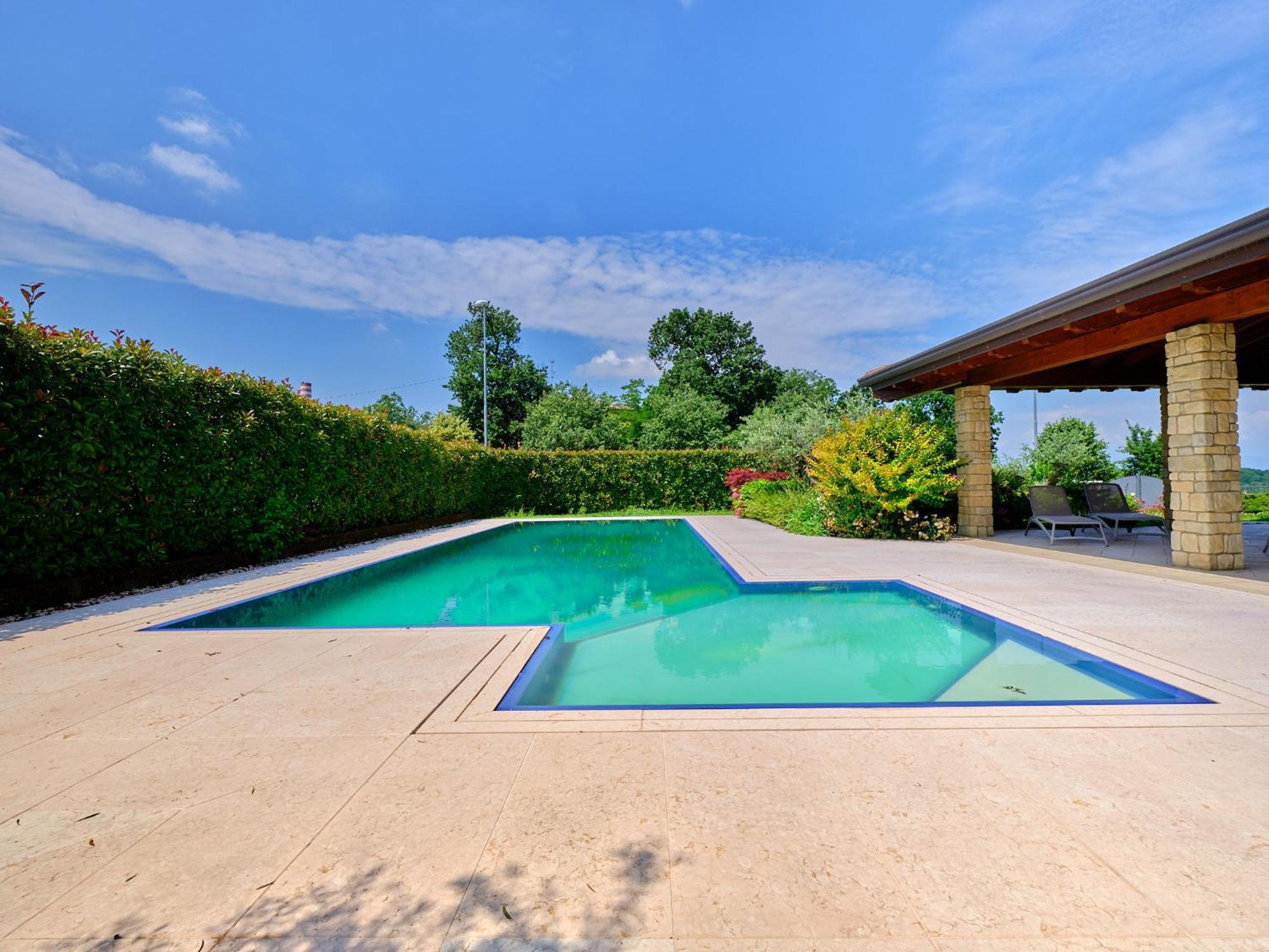 Villasgarda - Villa Leone Salionze Exteriör bild